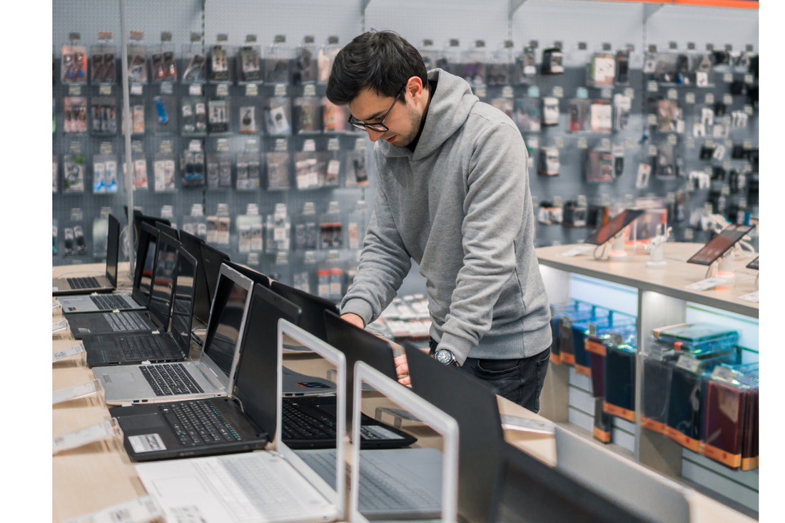 computer shops in Bur Dubai