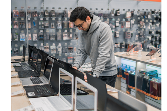 computer shops in Bur Dubai